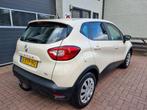 Renault Captur 0.9 TCe Authentique TREKHAAK, Voorwielaandrijving, 898 cc, Stof, Gebruikt