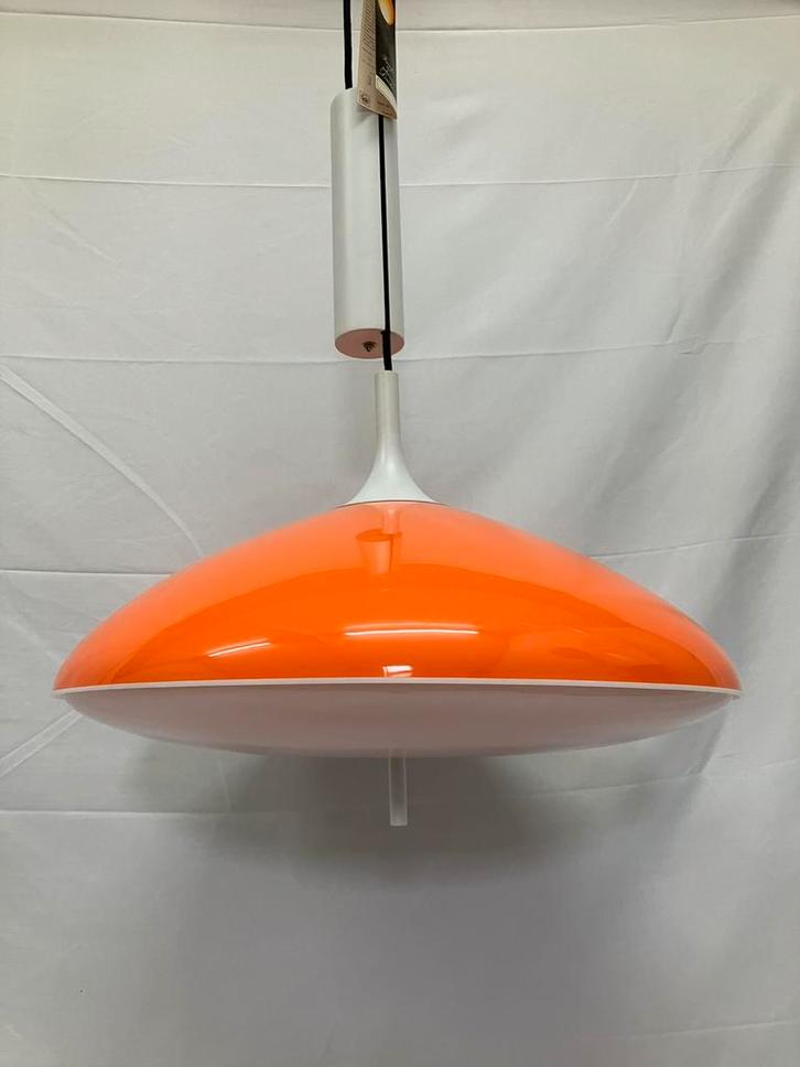 Vintage hanglamp, Temde jaren 60, Zwitserland NEW OLD STOCK, Huis en Inrichting, Lampen | Hanglampen, Zo goed als nieuw, Minder dan 50 cm