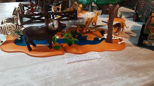 4826 oambati station 4828 buffel, zebra, leeuwen, neushoorn, Kinderen en Baby's, Speelgoed | Playmobil, Zo goed als nieuw, Complete set