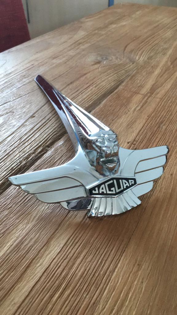 Jaguar MK VII Motorkap Embleem - Zeer Nette Staat!, Auto-onderdelen, Carrosserie en Plaatwerk, Motorkap, Jaguar, Voor, Gebruikt