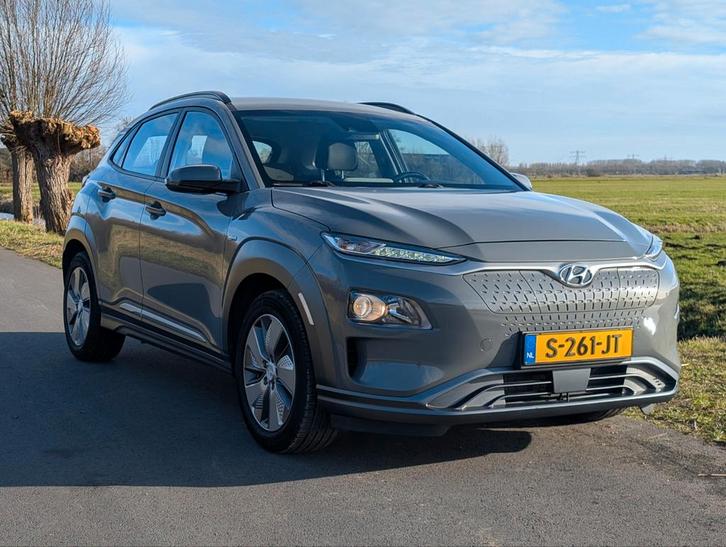 Hyundai Kona Electric 64 Kwh 96% SoH adaptive cruise CarPlay, Auto's, Hyundai, Particulier, Kona, ABS, Achteruitrijcamera, Adaptive Cruise Control