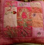 Vintage Sierkussen met Patchwork 2st samen €15, Huis en Inrichting, Woonaccessoires | Plaids en Woondekens, Ophalen of Verzenden
