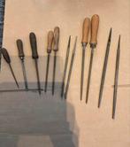 12 stuks ronde vijlen met houten handvat, Ophalen of Verzenden, Gebruikt, Materiaal