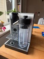 Delonghi Nespresso  & geintegreerde melkopschuimer, Ophalen of Verzenden, Zo goed als nieuw, Koffiemachine