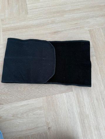 Zwangerschap buikband beschikbaar voor biedingen