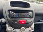 Peugeot 107 1.0-12V XR, '10, apk 10-'26 in een keurige staat, Auto's, Voorwielaandrijving, Stof, Gebruikt, Zwart