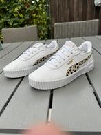 PUMA Carina 3.0 Animal maat 38, Ophalen of Verzenden, Zo goed als nieuw, Wit, Sneakers of Gympen
