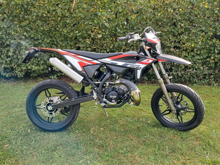 Beta 50RR Motard, Fietsen en Brommers, Brommers | Overige merken, Nieuw, Maximaal 45 km/u, Ophalen