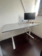 Rodulf Ikea sit/stand desk/bureau, Huis en Inrichting, Bureaus, Ophalen, Zo goed als nieuw