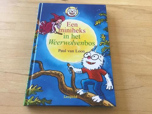 Een miniheks in het Weerwolvenbos - Paul van Loon, Boeken, Kinderboeken | Jeugd | onder 10 jaar, Nieuw, Ophalen of Verzenden