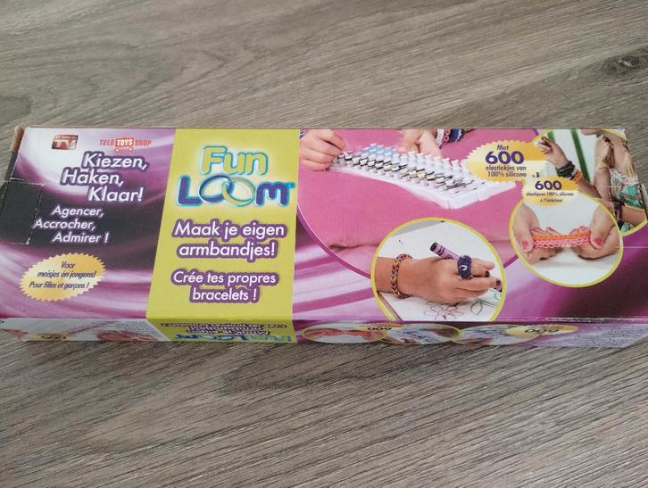 Loom bandjes set, Hobby en Vrije tijd, Knutselen, Zo goed als nieuw, Materiaal, Ophalen of Verzenden