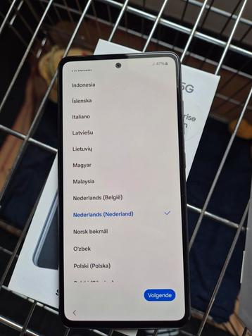 Samsung A52S smartphone beschikbaar voor biedingen
