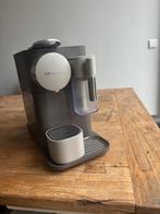 Nespresso de longhi, Witgoed en Apparatuur, Koffiezetapparaten, Koffiepads en cups, Gebruikt, Koffiemachine, Ophalen of Verzenden