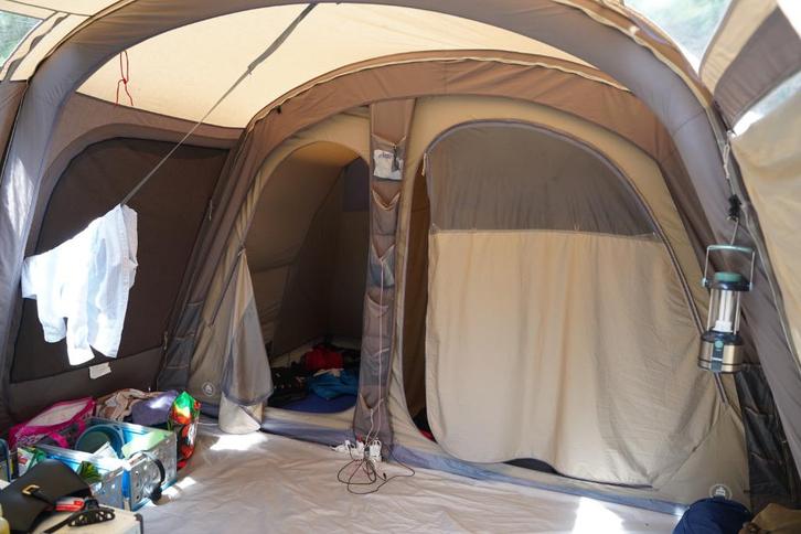 Vango Illusion TC 500 XL Airbeam tent - 5 pers., Caravans en Kamperen, Tenten, tot en met 5, Gebruikt, Ophalen