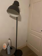 Stijlvolle Staande Lamp ikea, Huis en Inrichting, Lampen | Vloerlampen, Ophalen, Zo goed als nieuw, Metaal, 100 tot 150 cm