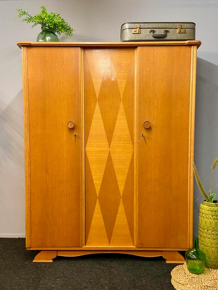 Vintage 3-deur kledingkast jaren 50/60 retro design kast oak, Huis en Inrichting, Kasten | Kledingkasten, Zo goed als nieuw, 150 tot 200 cm