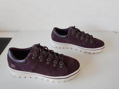 Skechers MAAT 38 aubergine paarse suede sneakers bijna nieuw, Kleding | Dames, Schoenen, Zo goed als nieuw, Sneakers of Gympen