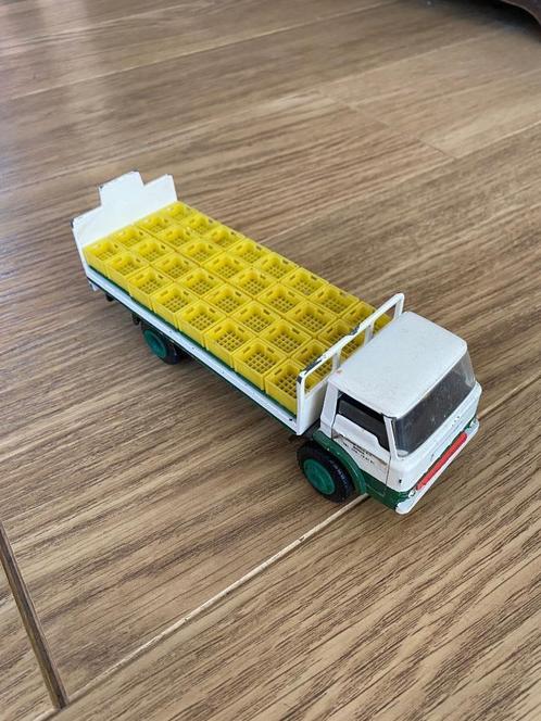 Diverse oude auto's zoals Dinky Toys, Lesney, Commer, Teknal, Hobby en Vrije tijd, Modelauto's | 1:43, Gebruikt, Auto, Dinky Toys