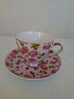 Nieuw kop en schotel roze bloemetjes, Nieuw, Ophalen of Verzenden, Overige stijlen, Kop(pen) en/of Schotel(s)