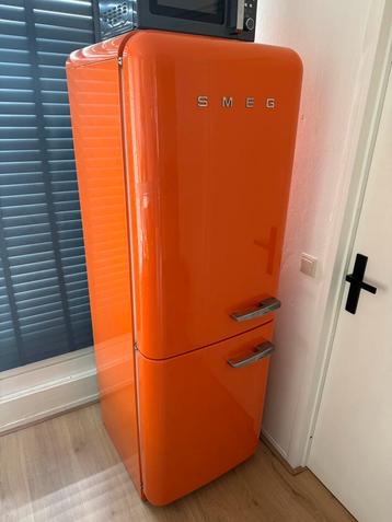SMEG koelkast oranje beschikbaar voor biedingen