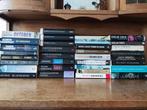 4*** THRILLERS - 32 BOEKEN, Ophalen of Verzenden, Zo goed als nieuw, Nederland