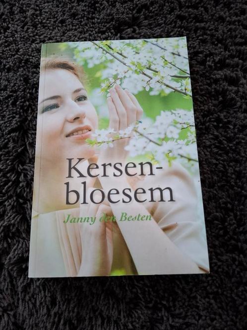 Janny den Besten - Kersenbloesem, Boeken, Streekboeken en Streekromans, Zo goed als nieuw, Ophalen of Verzenden