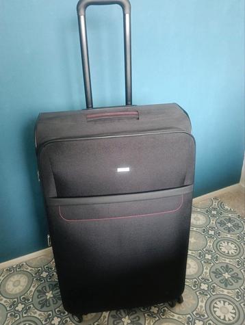 Spinner trolley koffer  beschikbaar voor biedingen