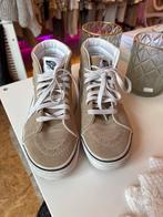 Vans MT 37 Suède Sneakers, Beige, Ophalen of Verzenden, Sneakers of Gympen, Nvt