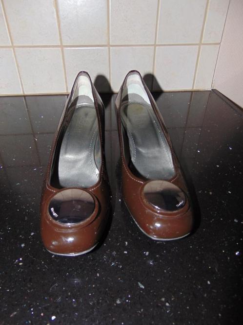 Hogan pumps in lakleder, Kleding | Dames, Schoenen, Gedragen, Schoenen met lage hakken, Bruin, Ophalen of Verzenden