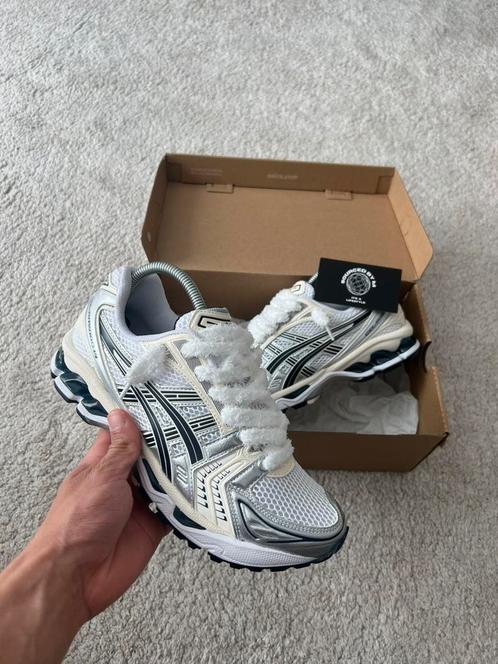 Asics gel kayano 14 white midnight, Kleding | Dames, Schoenen, Nieuw, Sneakers of Gympen, Wit, Ophalen of Verzenden