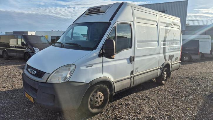 Iveco Daily 35S17V 330 H3 koeling, Auto's, Bestelauto's, Bedrijf, Te koop, ABS, Airconditioning, Centrale vergrendeling, Electronic Stability Program (ESP)