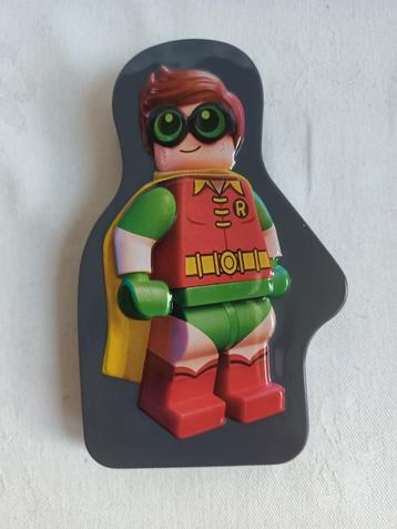 Blikje van The Lego Group , made for McDonald's  beschikbaar voor biedingen