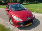 Peugeot 307 1.6 16V 5DR 2006 Rood, Auto's, Voorwielaandrijving, Stof, Zwart, 4 cilinders