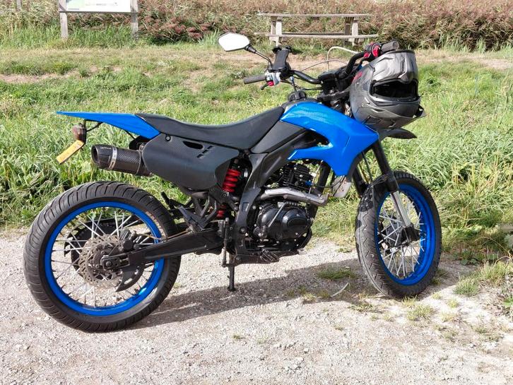 Orion AGB 30 50cc 4 takt 4 versnellingen E start en kick, Fietsen en Brommers, Brommers | Derbi, Ophalen