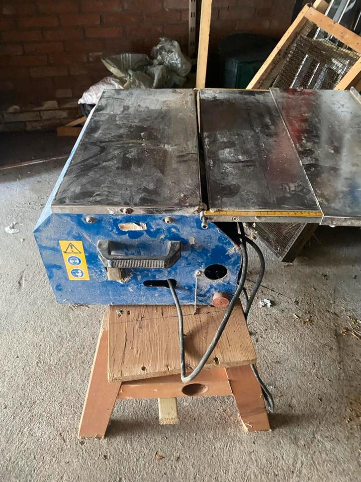 Elektrische Tegelsnijder met Diamantzaag - Goed Werkend!, Doe-het-zelf en Verbouw, Gereedschap | Zaagmachines, Gebruikt, Overige typen