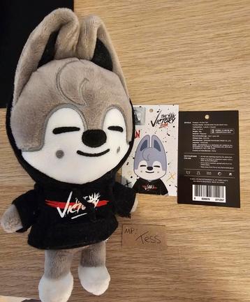 Kpop stray kids Wolf Chan skzoo mini plush the victory merch beschikbaar voor biedingen