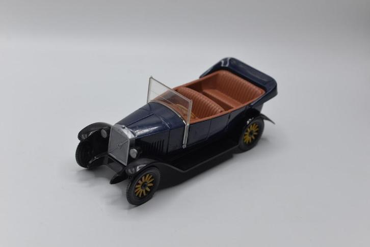 Stahlberg Volvo ÖV4 Jakob, Hobby en Vrije tijd, Modelauto's | 1:24, Gebruikt, Auto, Overige merken, Ophalen of Verzenden