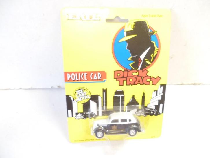 Ertl 1990 Dick Tracy Police Car 6,5cm film modelauto Disney, Verzamelen, Film en Tv, Nieuw, Film, Beeldje, Replica of Model, Ophalen of Verzenden