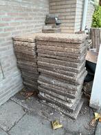 Gratis af te halen: tegels/stenen, Tuin en Terras, Tegels en Klinkers, Ophalen, Gebruikt, Beton, Terrastegels