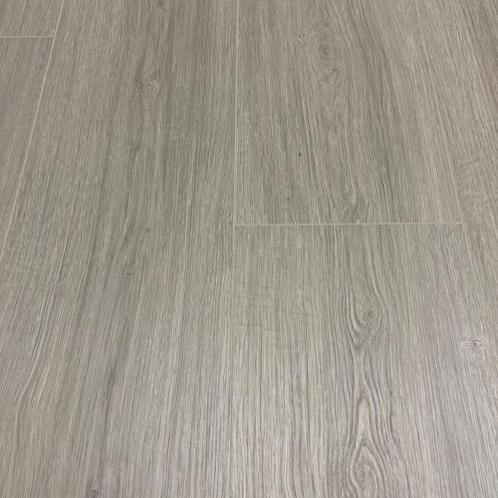 Aqua Laminaat Invicta licht grijs eiken, Huis en Inrichting, Stoffering | Vloerbedekking, Nieuw, Laminaat, Grijs, 75 m² of meer