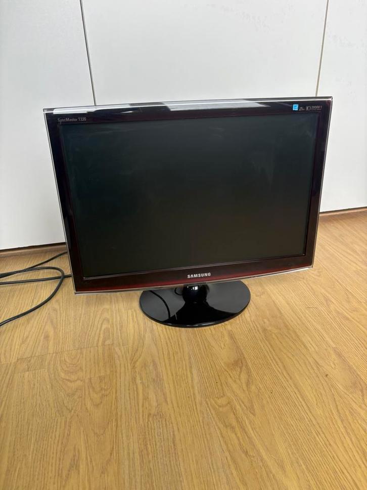Samsung - 22” inch beeldscherm, Computers en Software, Monitoren, Gebruikt, 60 Hz of minder, VGA, Gaming, TN, 1 tot 2 ms, Ophalen