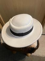 Witte mooie hoed, Kleding | Dames, Hoeden en Petten, Ophalen of Verzenden, Zo goed als nieuw, One size fits all