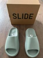 Yeezy Slide ‘Salt’ - Maat 38, Overige kleuren, Nieuw, Ophalen of Verzenden, Sneakers of Gympen