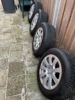 Mercedes W212 E klasse 16inch met winterbanden, Auto diversen, Wieldoppen, Ophalen