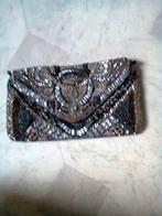 Dames Hand Tas Met Spikes Steentjes, Sieraden, Tassen en Uiterlijk, Tassen | Damestassen, Ophalen of Verzenden, Zo goed als nieuw