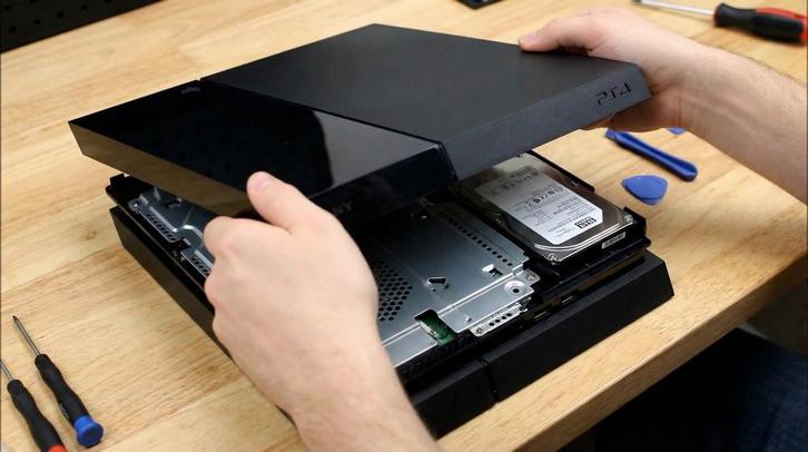 Playstation 4 Reparatie maken fixen repair kapot stuk, Computers en Software, Overige Computers en Software, Zo goed als nieuw