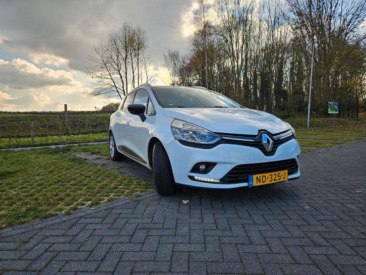 Renault Clio 0.9 TCE 90 Estate 2016 Wit, Auto's, Renault, Particulier, Clio, Airconditioning, Bluetooth, Boordcomputer, Centrale vergrendeling