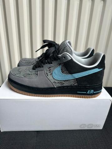 Nike air force 1 BY YOU maat 40,5 beschikbaar voor biedingen