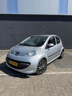 Peugeot 107 1.0-12V XR AUTOMAAT / AIRCO / 5DRS / ELEK. RAMEN, Gebruikt, 4 stoelen, 68 pk, Bedrijf