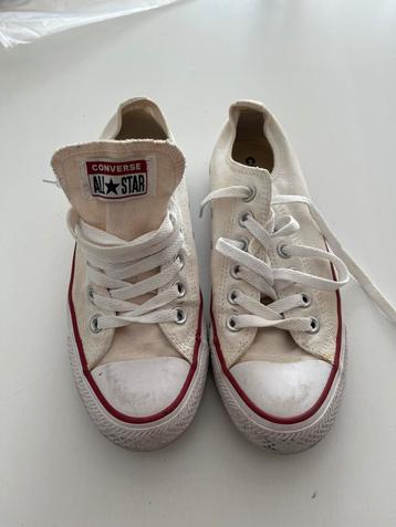 Converse All Stars Maat 37 beschikbaar voor biedingen